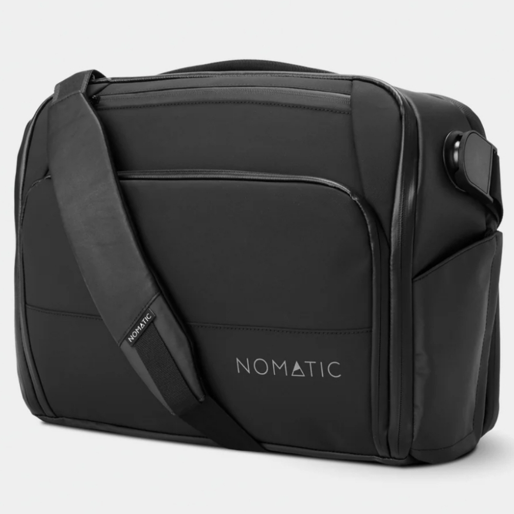 Nomatic Messenger Bag